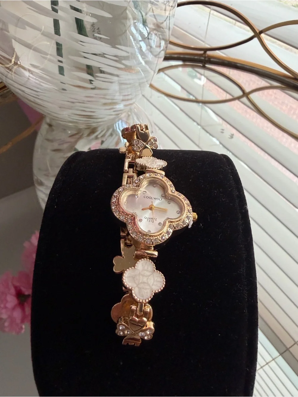 Gold Clover Bracelet Watch - White Accents